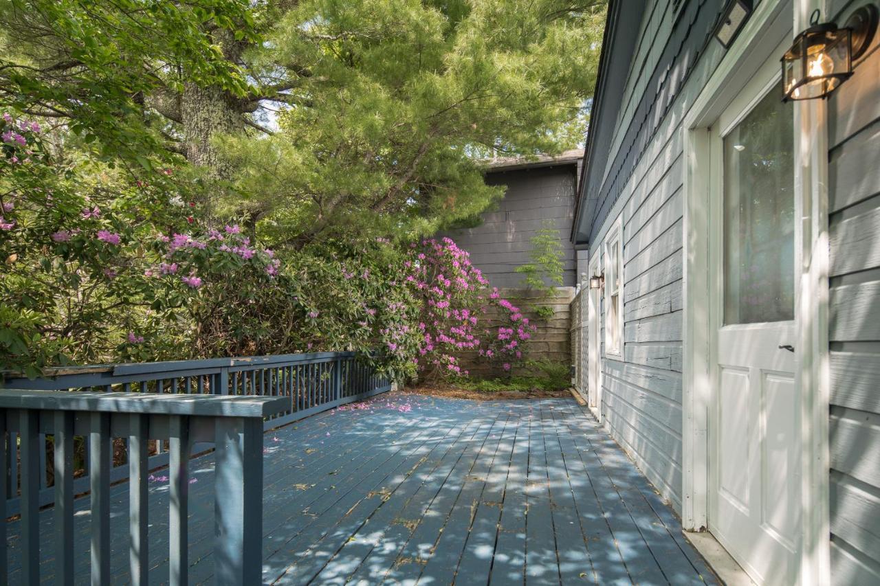 The Victorian Inn Blowing Rock Exterior photo